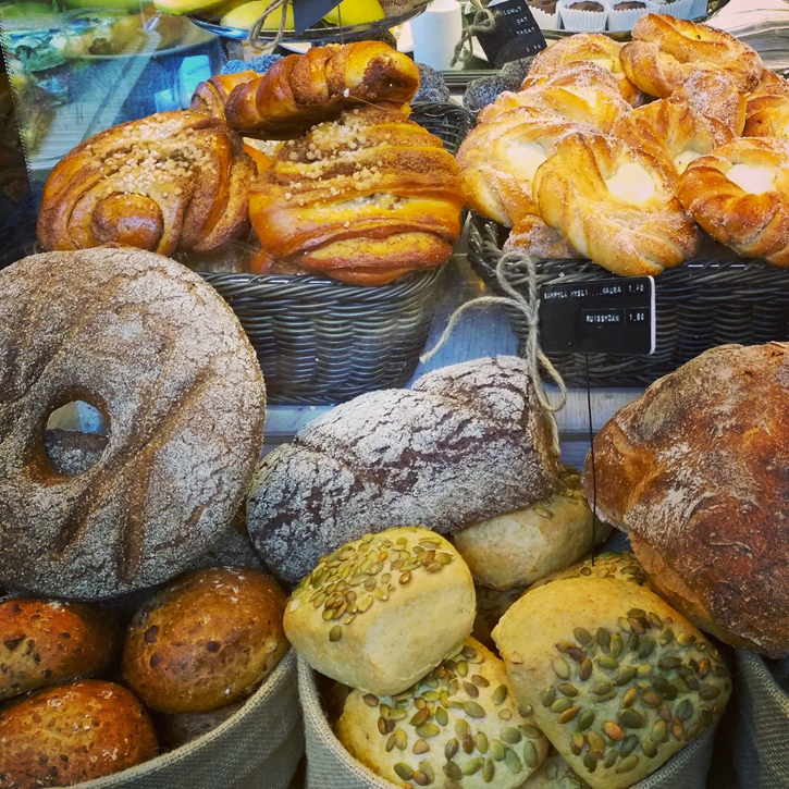 Freshly baked bread :: The Scandinavian Baker
